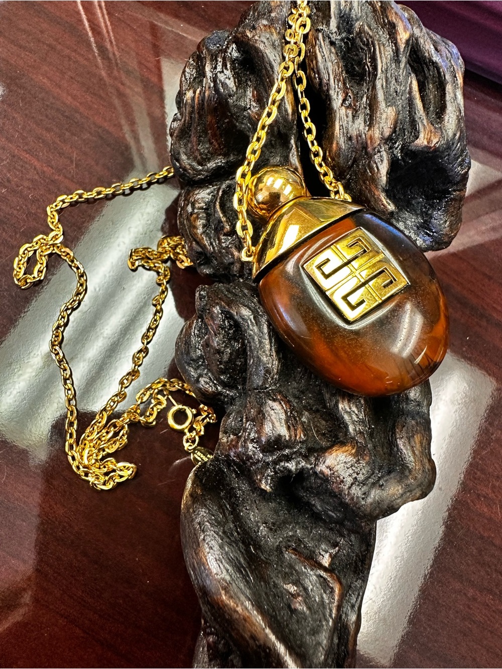 Givenchy Gold-plated Lucite Pendant Necklace